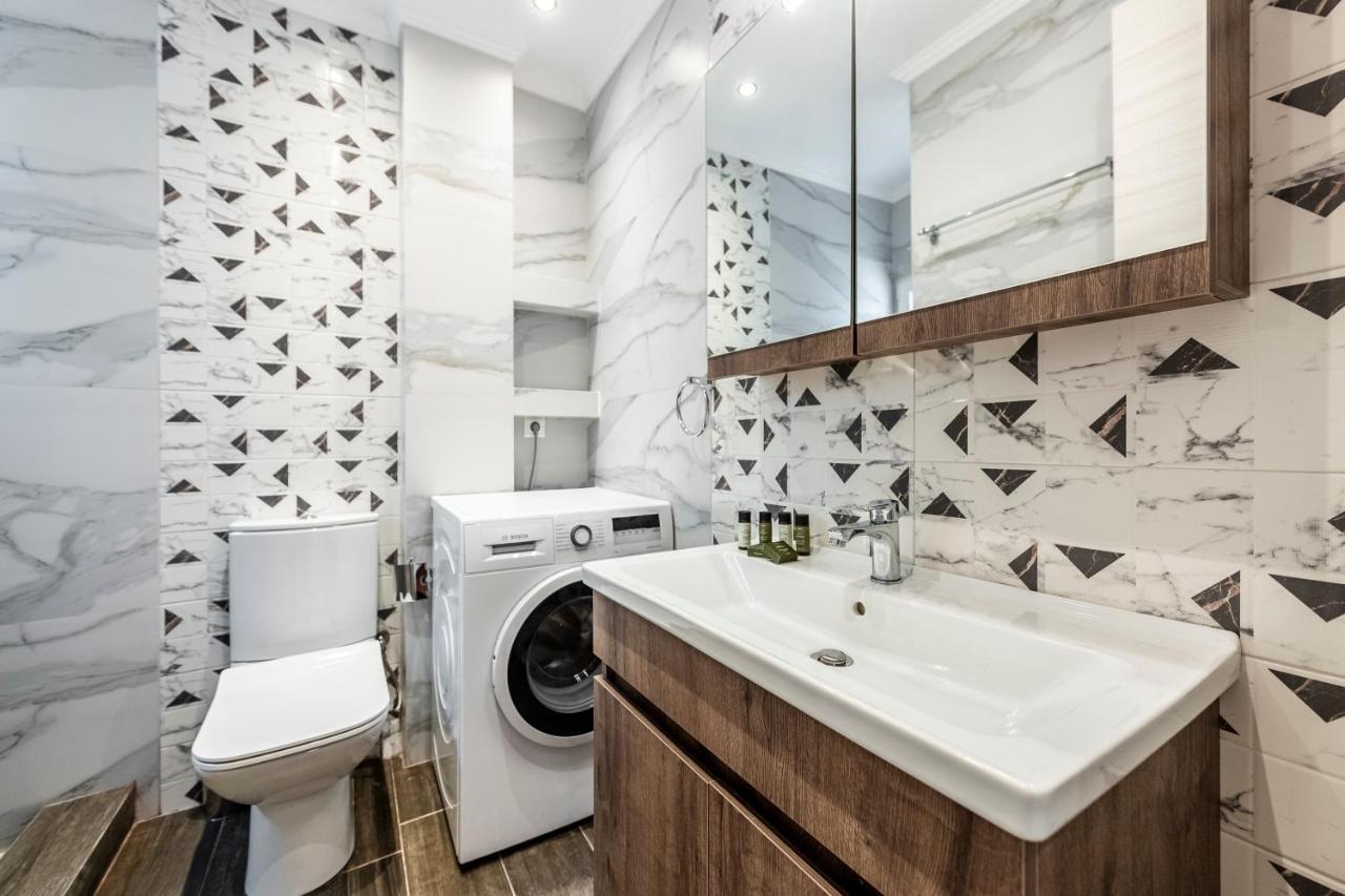 Phaedrus Living Athens City Center Geraniou Luaran gambar