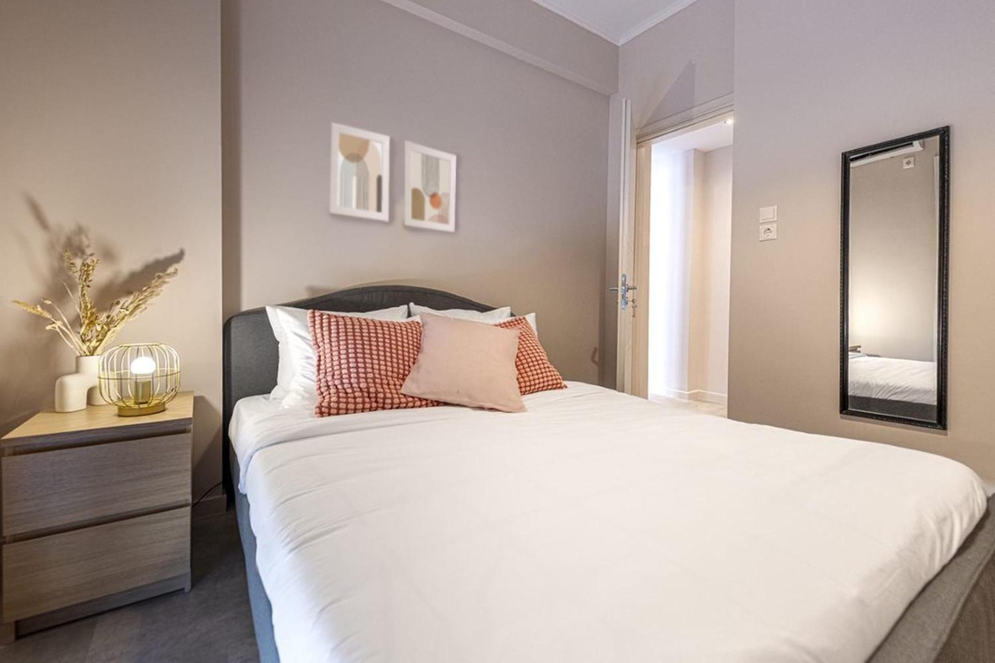 Phaedrus Living Athens City Center Geraniou Luaran gambar